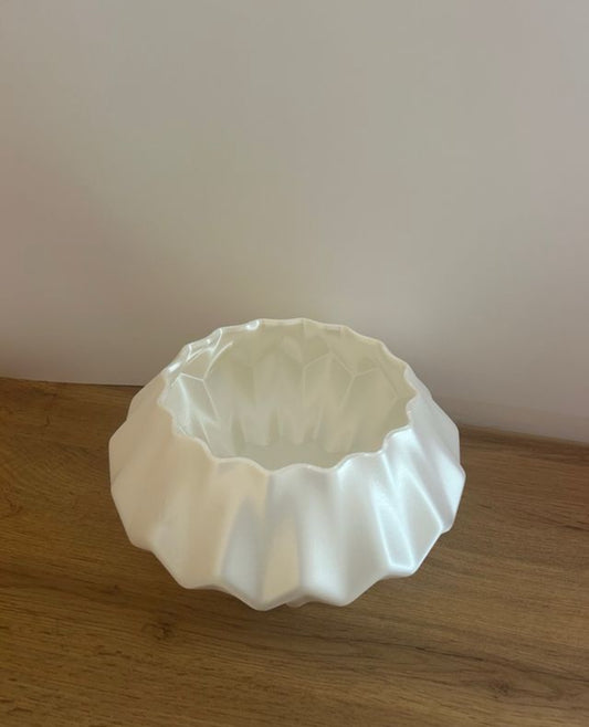 Vista dall’alto del Vaso Stranito in PLA stampato in 3D con design geometrico