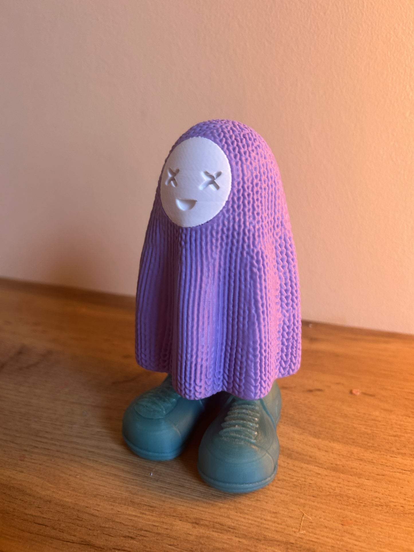 Fantasmino Fjoccoloso decorazione 3D vista laterale con texture artigianale