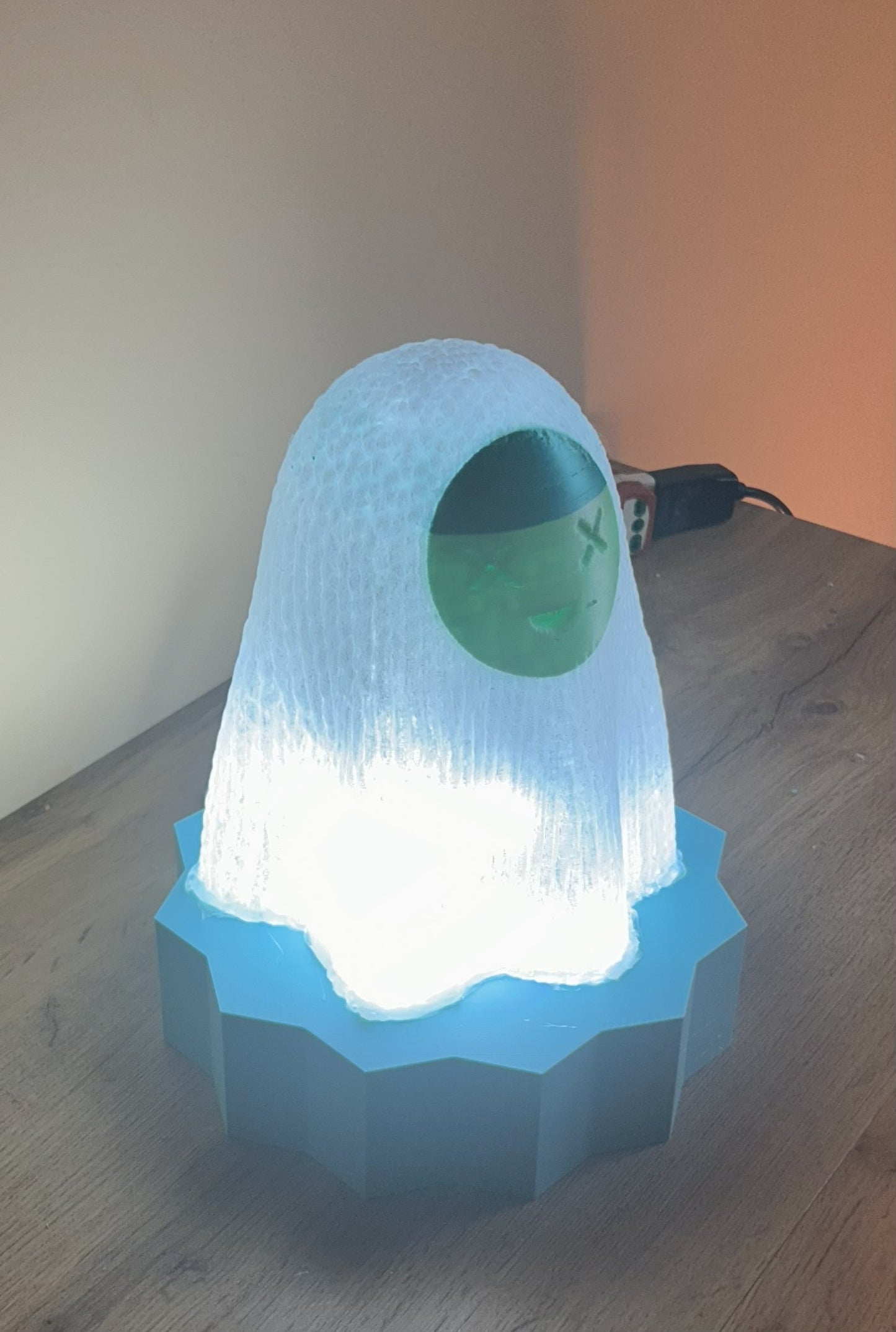 Lampada Fantasmino LED decorativa con illuminazione soffusa per cameretta