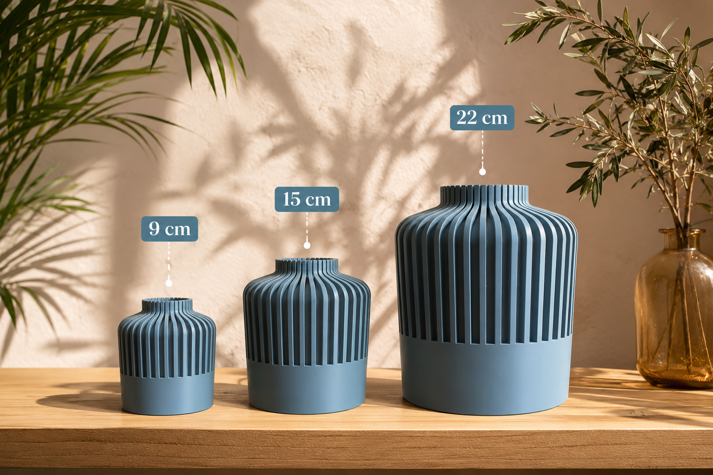 Elegant 3D printed flower vase available in 9 cm, 15 cm and 22 cm sizes. Modern minimalist designer vase for fresh or dried flowers, perfect for living room, office, bedroom and contemporary home decor.