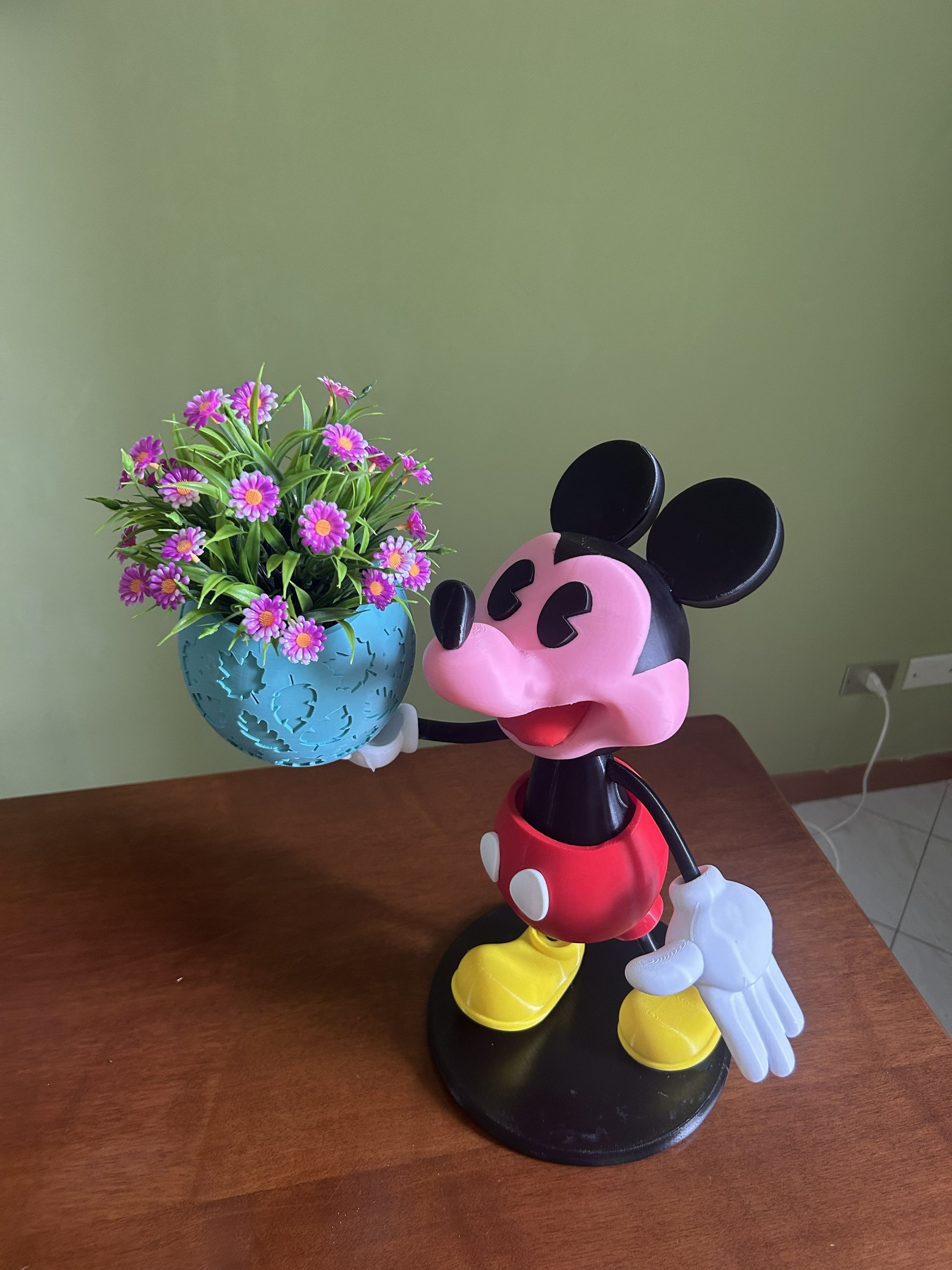 Vaso Mouse In Love XXL porta pianta decorativo stampato in 3D in PLA, vista frontale