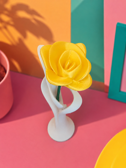 Fiore decorativo 3D realizzato in PLA ecologico con design intrecciato
