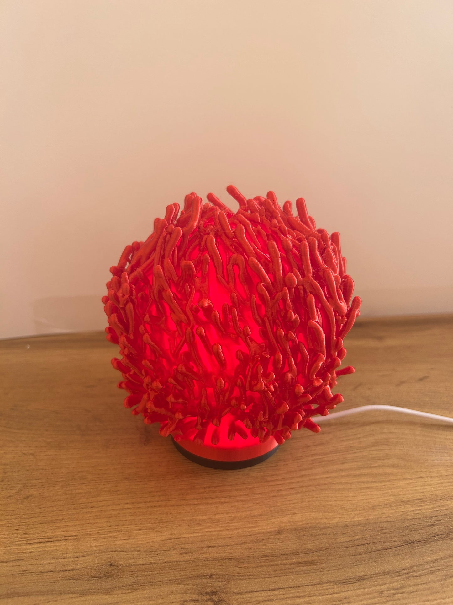 Lampada Corallo 3D accesa – luce decorativa calda