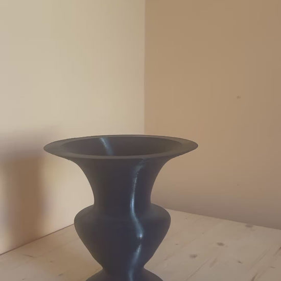 Vaso di Natale moderno per decorazioni natalizie eleganti video dimostrativo