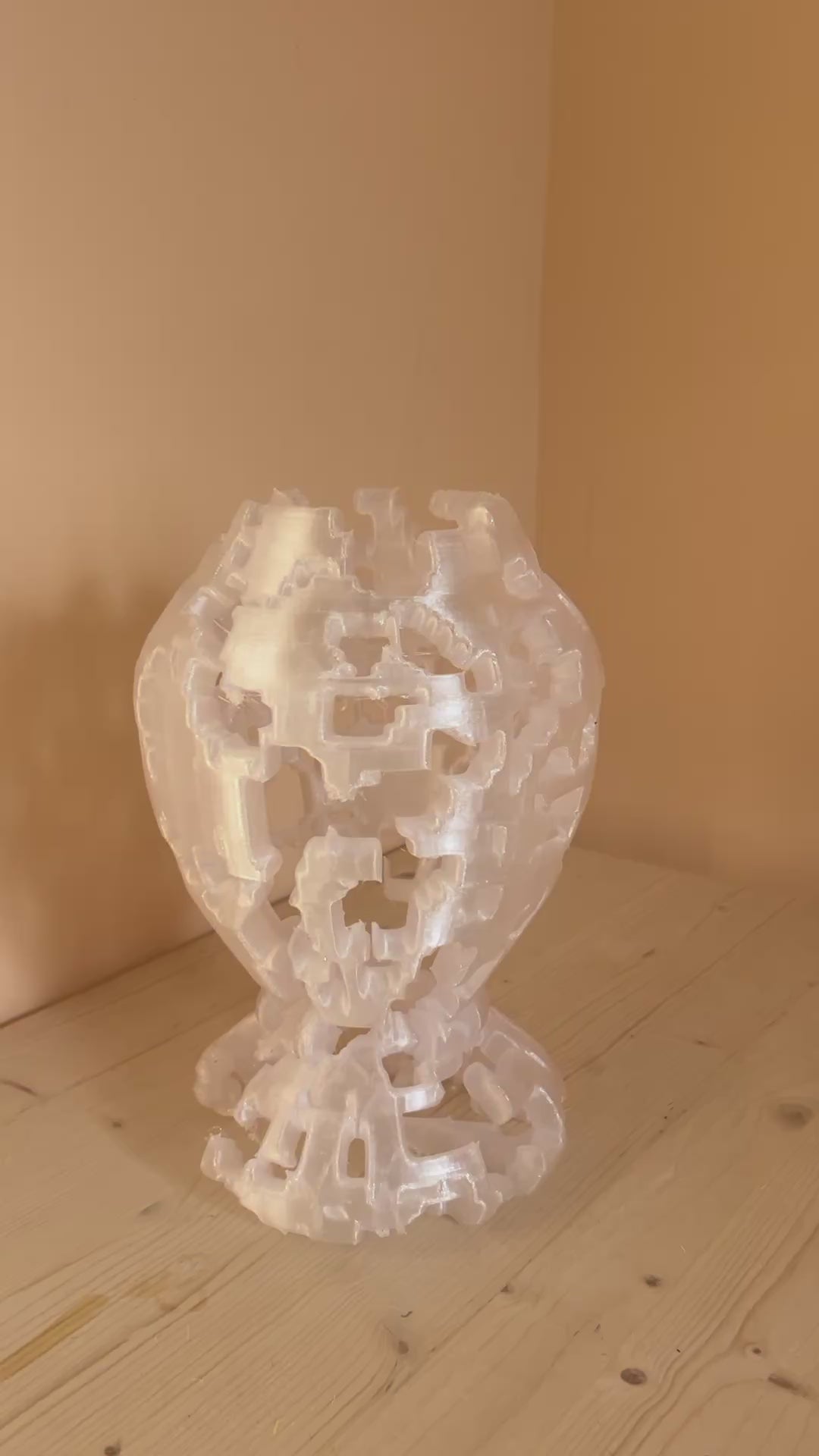 Vaso Pesce Orata Voronoi  Fjoccola