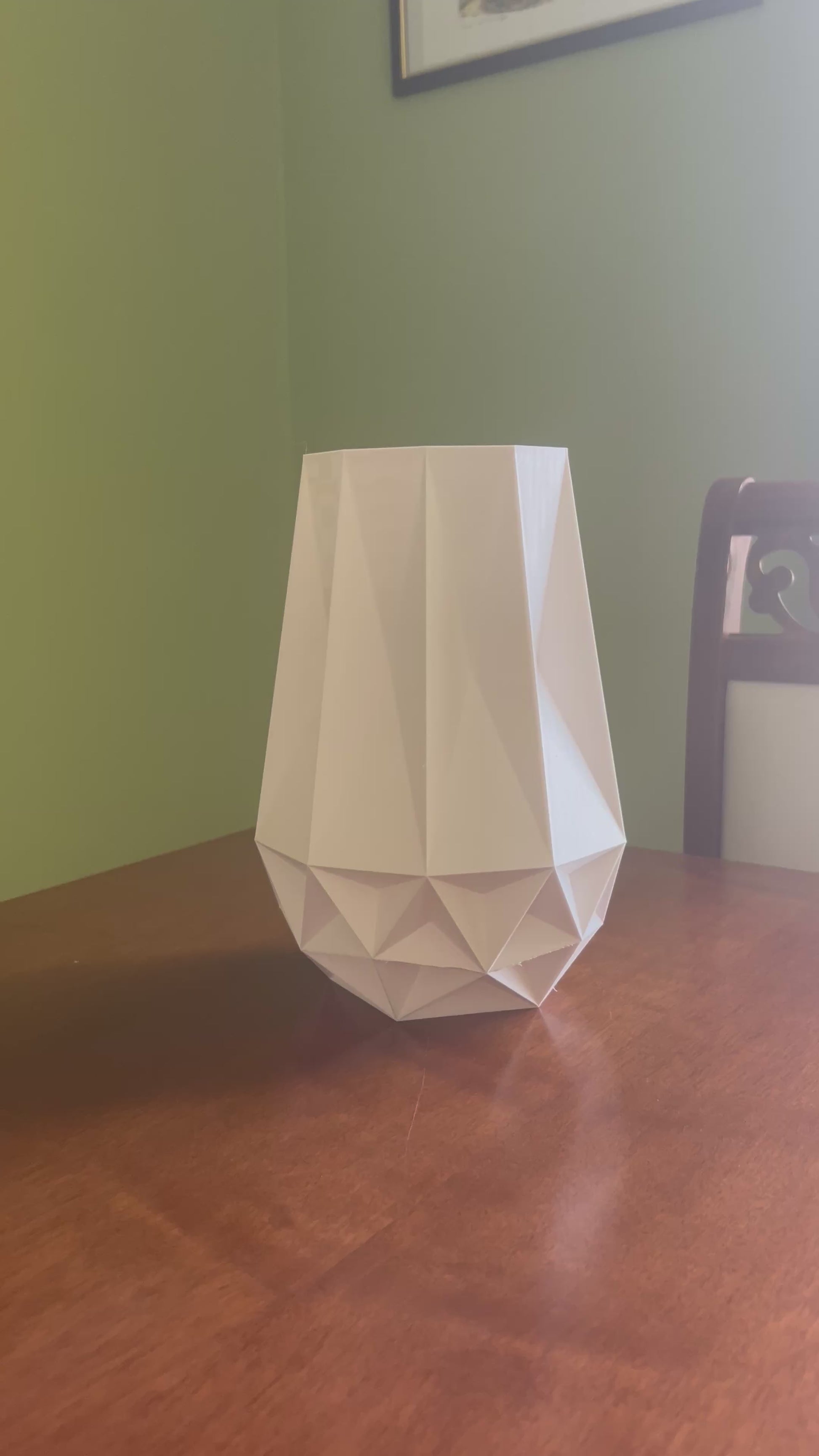 Premium geometric vase with contemporary design, ideal for flowers and indoor plants, elegant home decoration, modern living room styling and luxury interior decor.