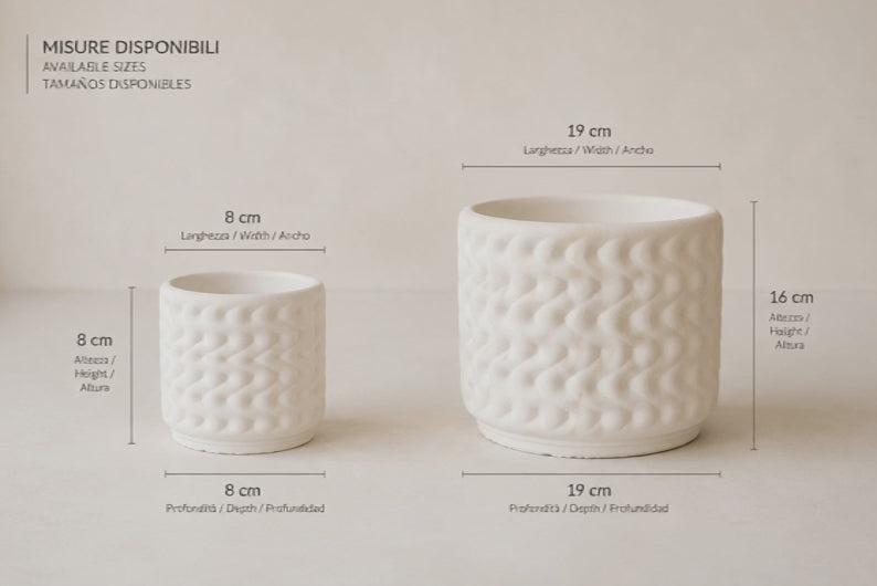 Product video showcasing two sizes of a premium white textured ceramic planter: 8 x 8 x 8 cm and 19 x 19 x 16 cm. A clear size comparison of modern decorative plant pots for indoor flowers, succulents and contemporary home decor.