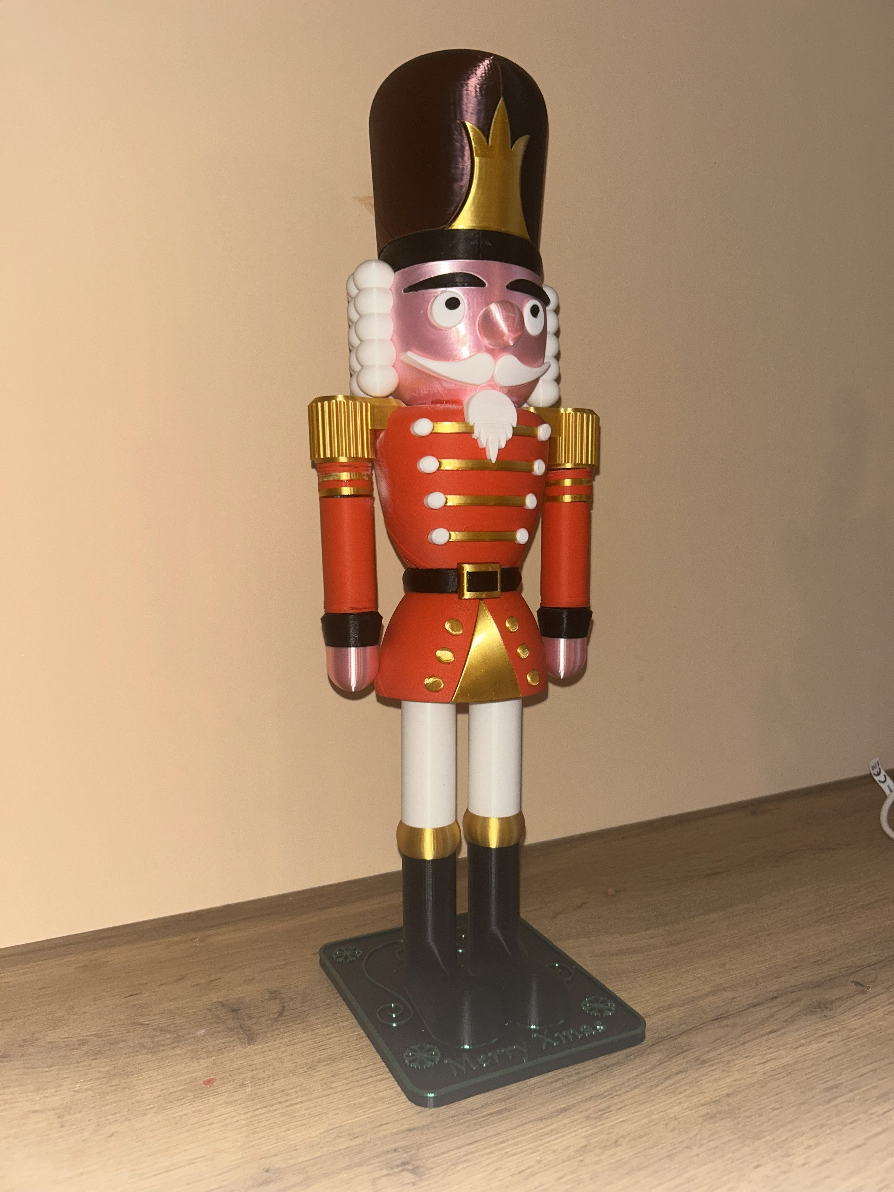 Schiaccianoci decorativo natalizio 40 cm stampato in 3D dal design classico