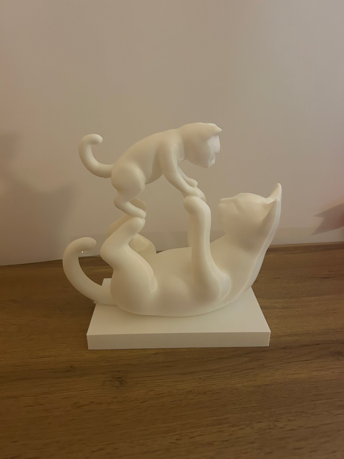 Scultura decorativa gatti stampata in 3D – dettaglio laterale