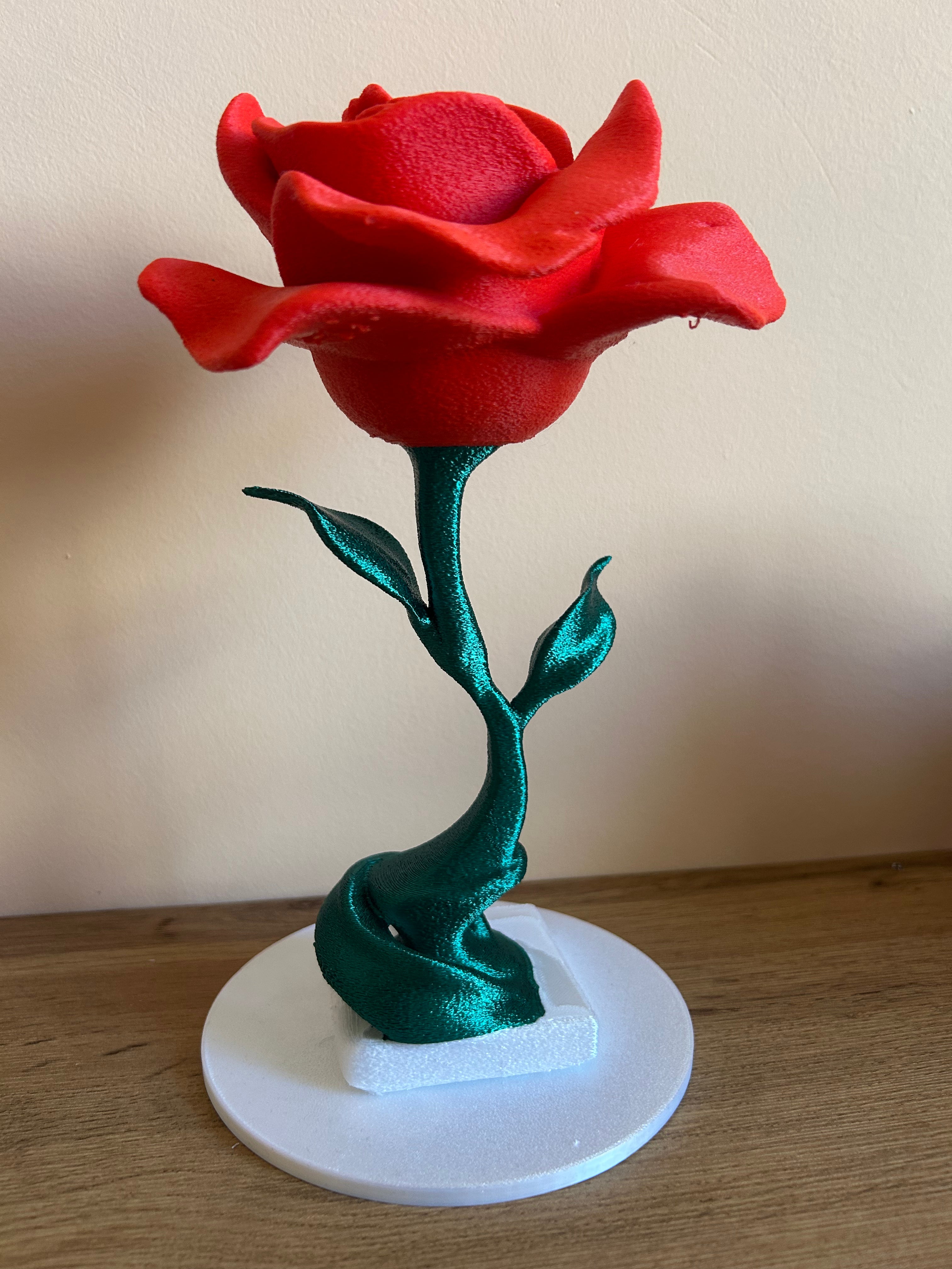 Scultura rosa 3D decorativa realizzata in PLA ecologico Made in Italy