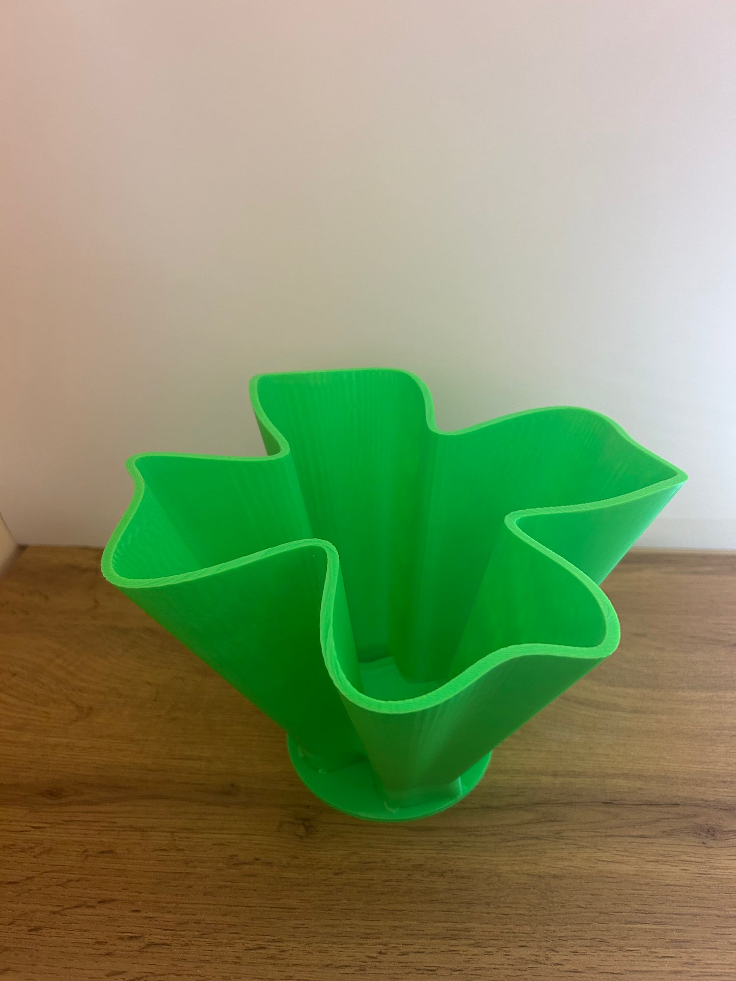 Dettaglio del vaso stampato in PLA ecologico 3D