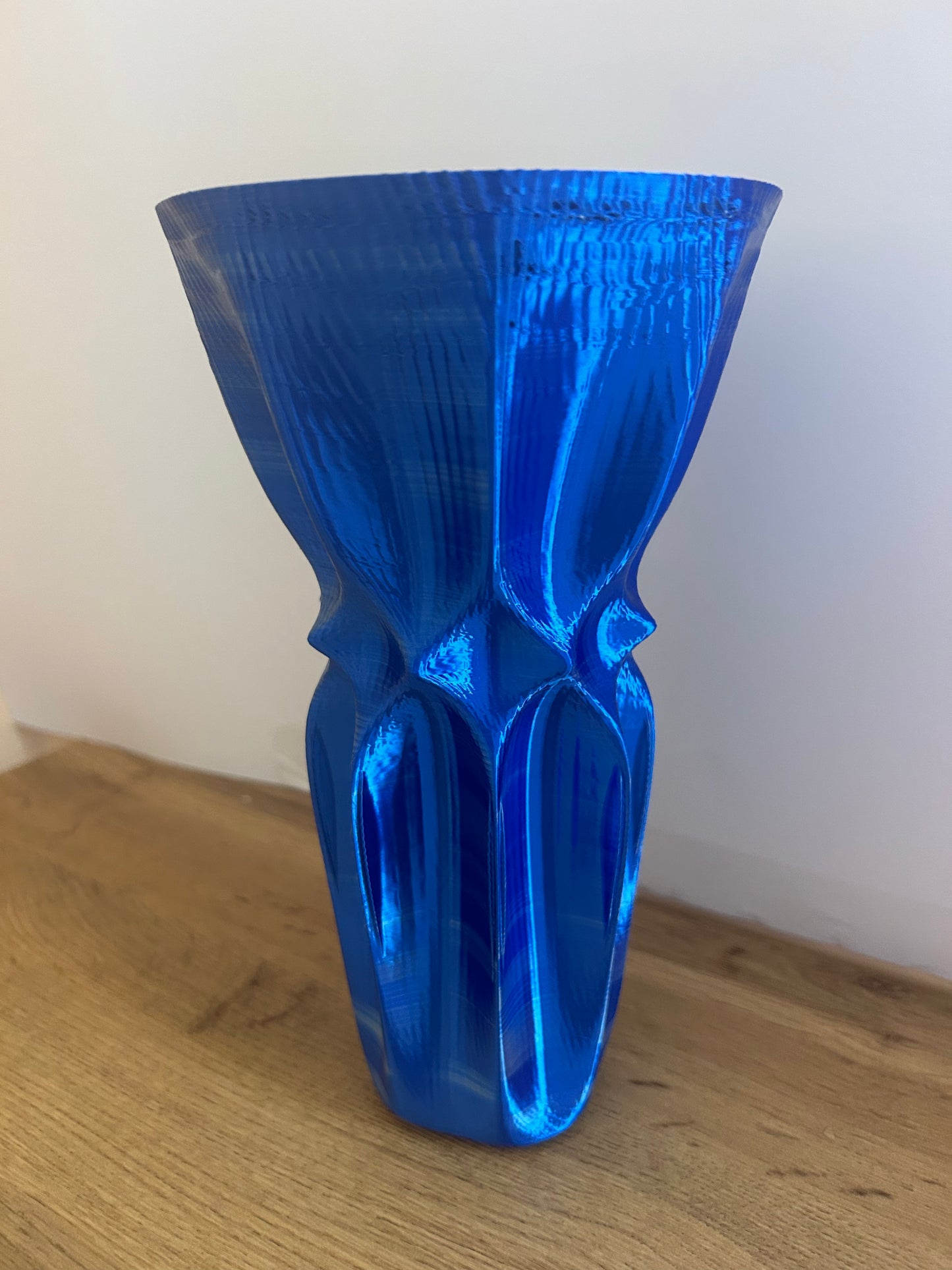 Vaso Grazia 3D visto frontalmente – arredo decorativo elegante in PLA