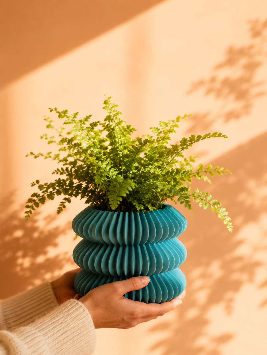 Vaso Nuvoloso a coste stampato in 3D in PETG dal design moderno